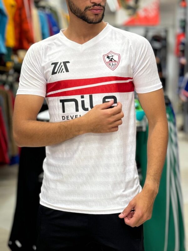 ⁦تيشيرت الزمالك لوجو ثري دي 2025⁩ - الصورة ⁦3⁩