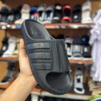 سليبر اديداس لوتس بلاستيك اسود