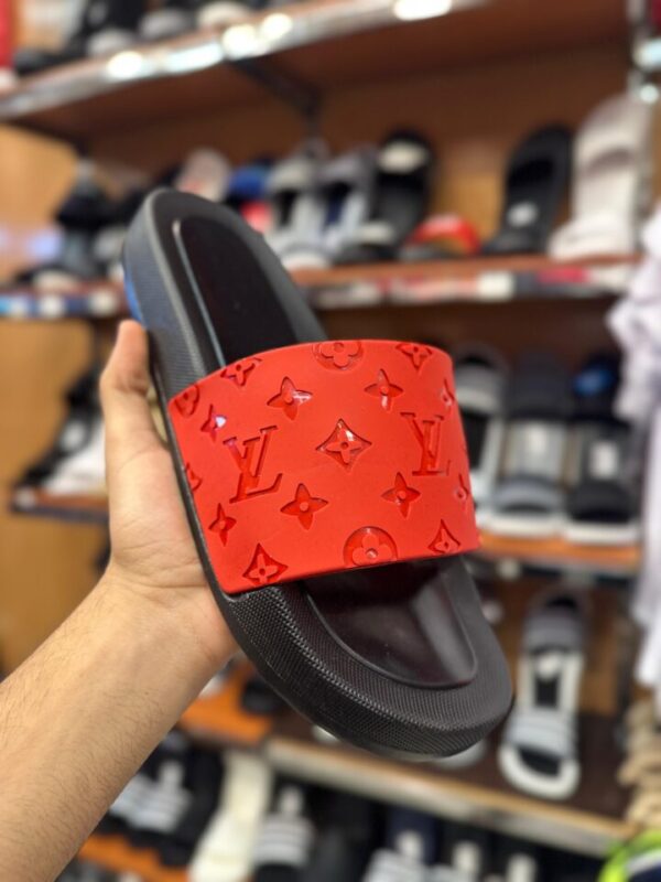 ⁦slipper L.V⁩ - الصورة ⁦2⁩