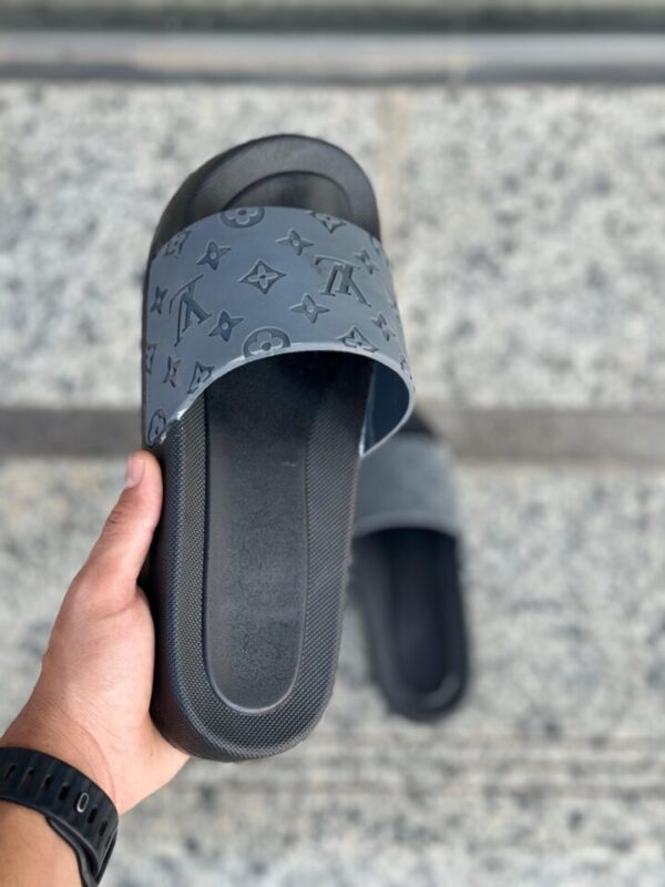 ⁦slipper L.V⁩ - الصورة ⁦8⁩