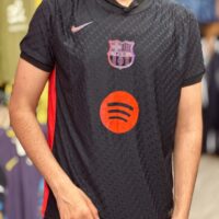 تيشرت برشلونه 2025 بلاير اديشن