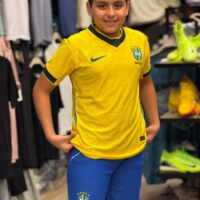 طقم منتخب البرازيل اطفالي